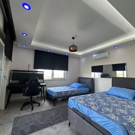 Bahceli Verandali Sirin Ev Havalimanina Yakin Villa Dalaman