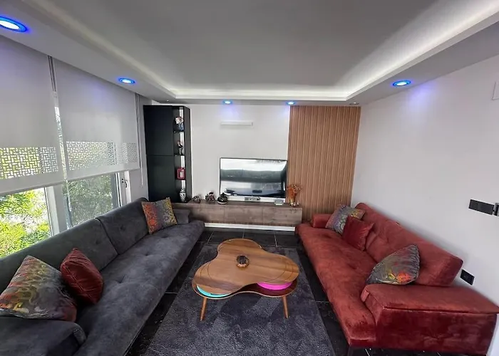 Villa Bahceli Verandali Sirin Ev Havalimanina Yakin Dalaman